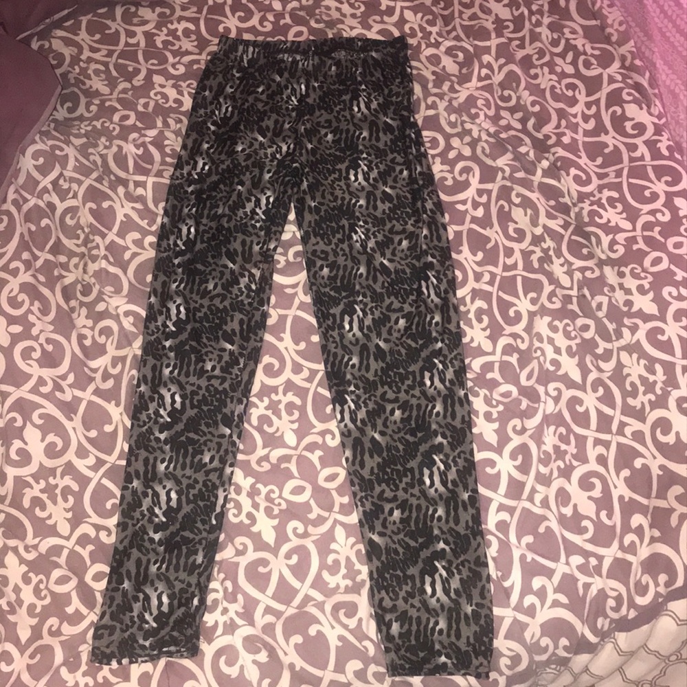 Leopard leggings